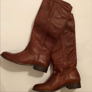 Barely Worn Cara Roper Tall